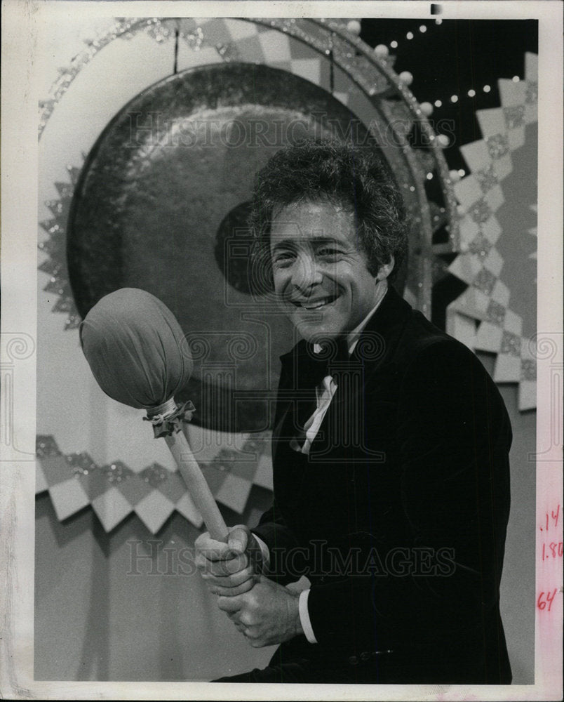 1976 Press Photo Chuck Barris/Producer/Director/TV Host - Historic Images