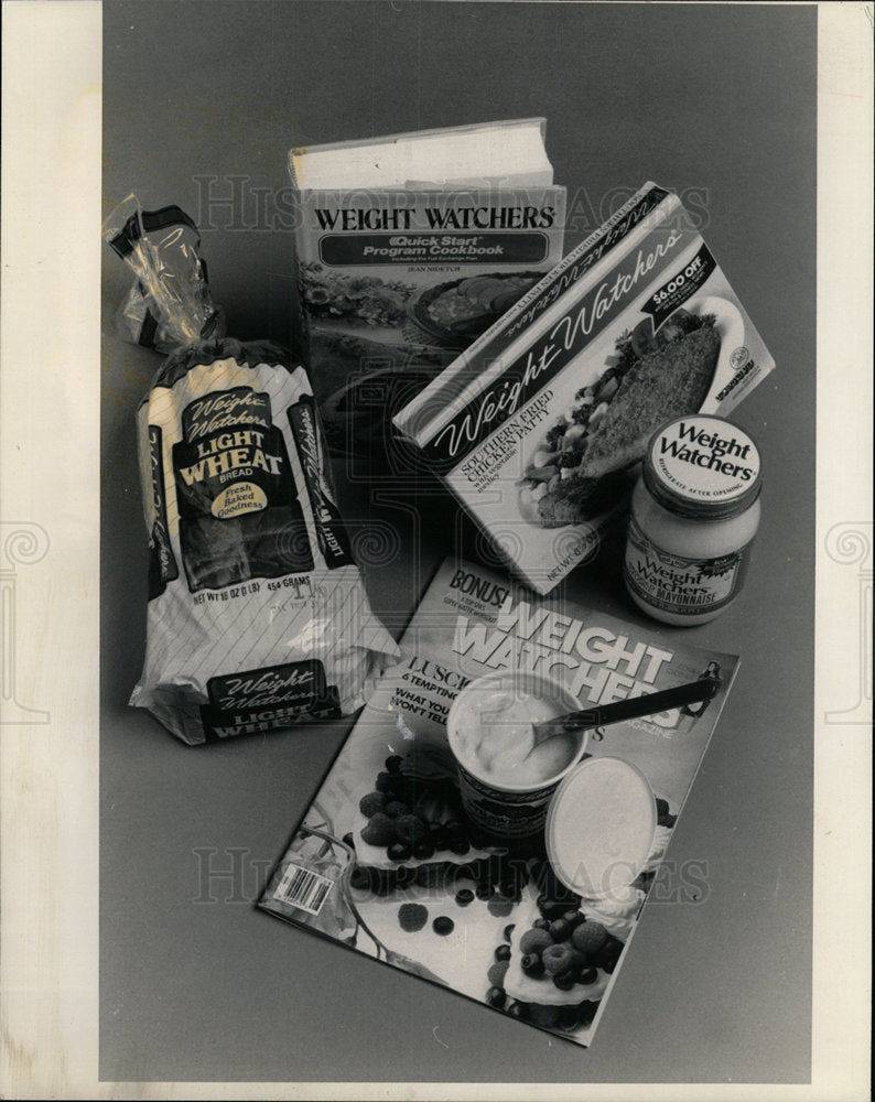 1988 Press Photo Weight Watchers Cookbook Food Magazine - Historic Images