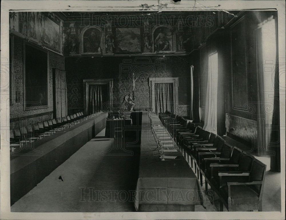 Press Photo Sistine Chapel Before Papal Election Empty - Historic Images