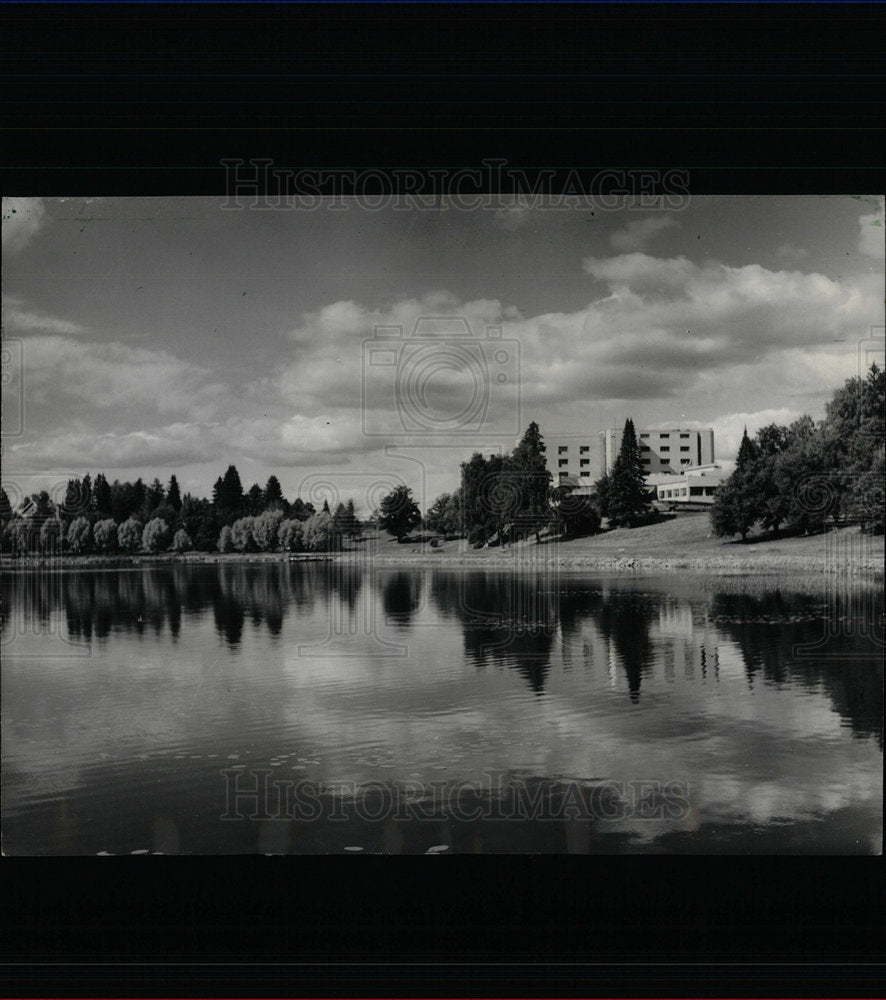 1966 Press Photo Finland Hotel Aulanko Lake Side View - Historic Images