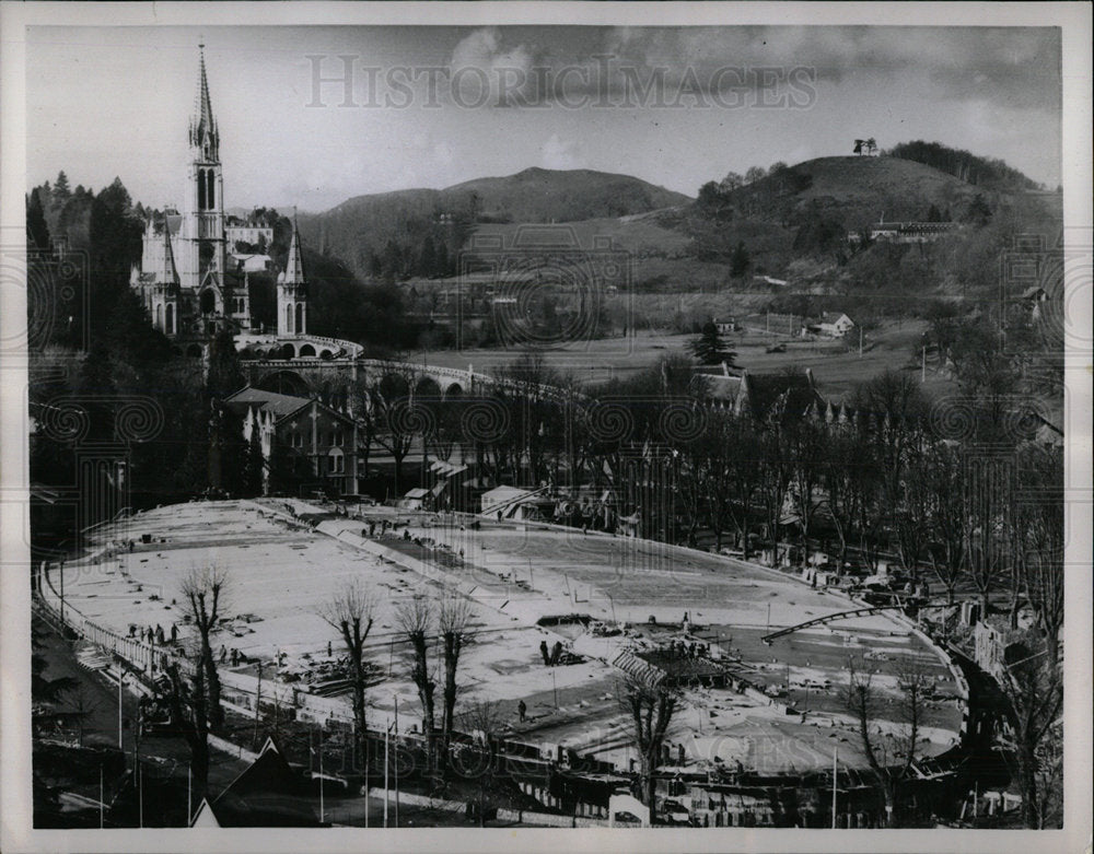 1959 France Basilica St Pius X - Historic Images