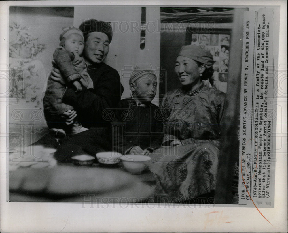 1964 Press Photo Mongolian People's Republic Citizens - Historic Images