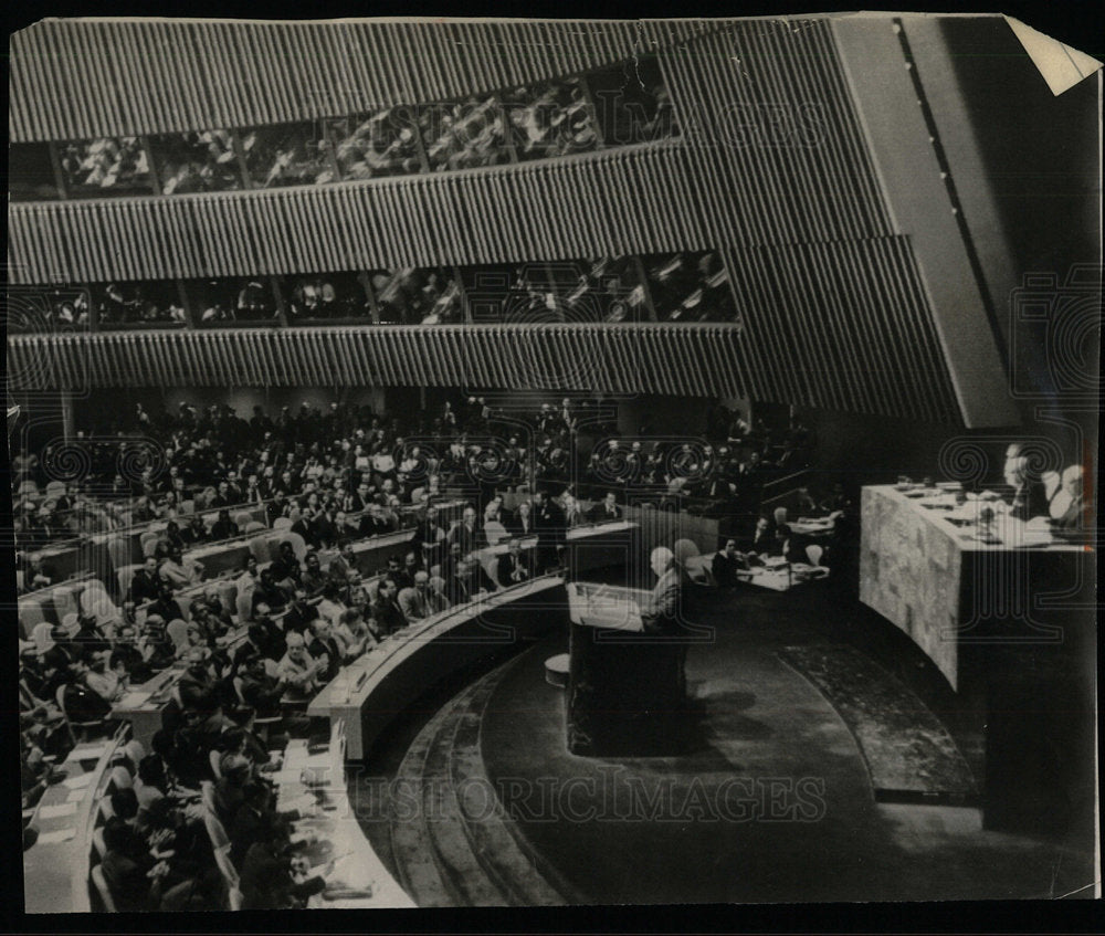 1960 Press Photo Khrushcev Speaks United Nations  - Historic Images