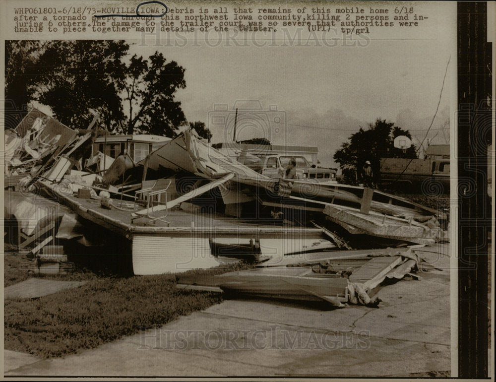 1967 Press Photo Iowa Debris Remain Mobile Tornado Swep - Historic Images