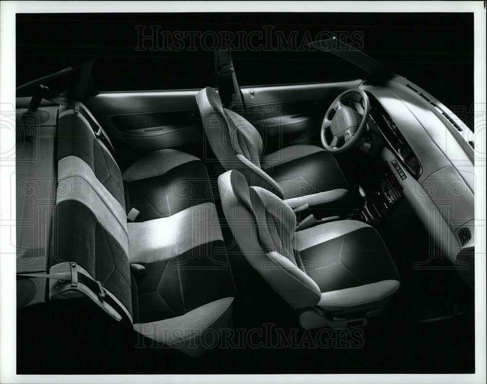 1994 Press Photo Auto Equipments Seats - Historic Images