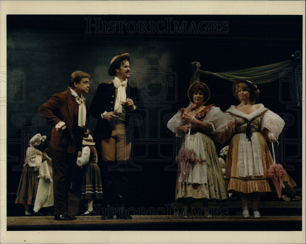 1985 Press Photo Opera "Martha" - Historic Images