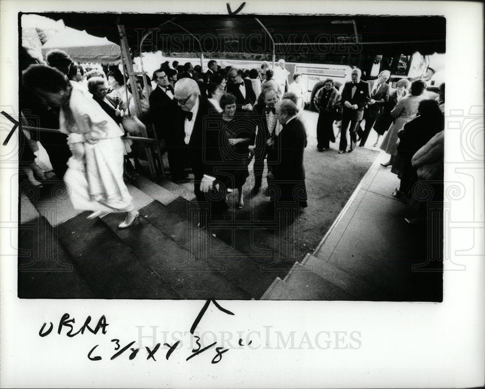 1983 Press Photo Opening Met Opera Detroit La Boheme - Historic Images