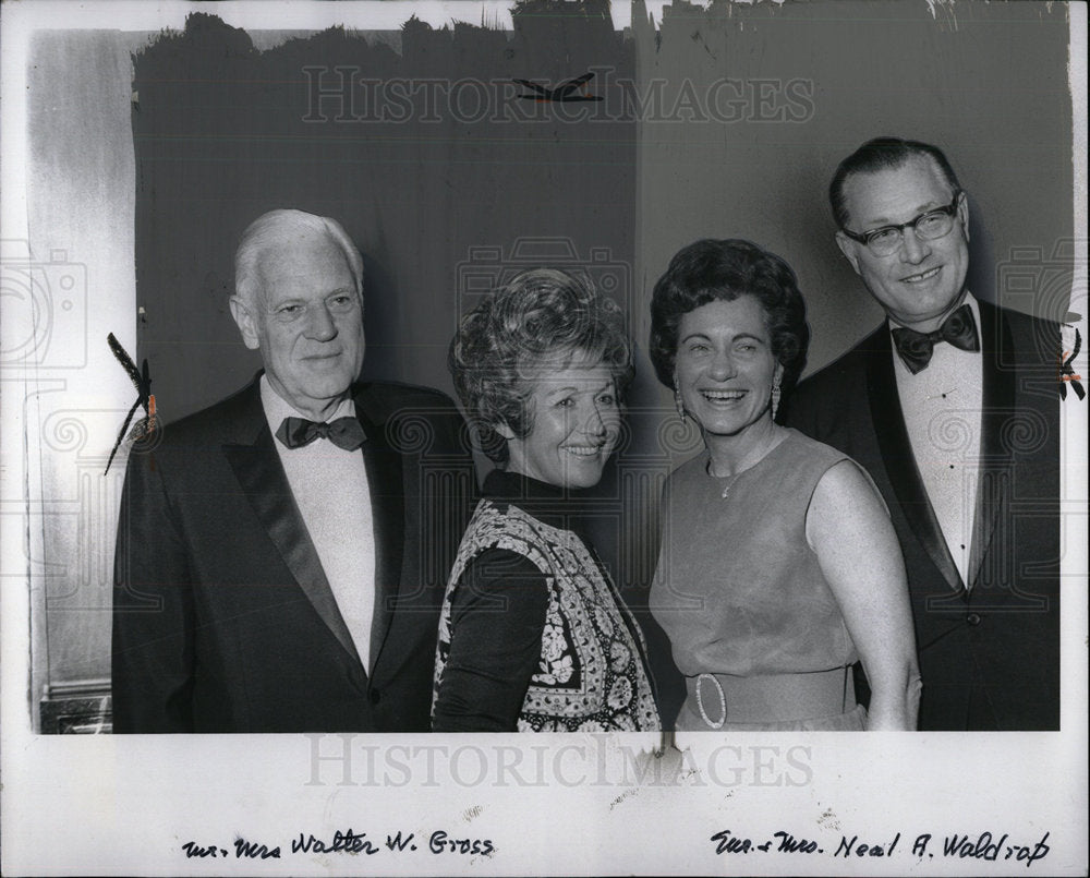 1971 Press Photo Detroit Golf President Gross Waldorf - Historic Images