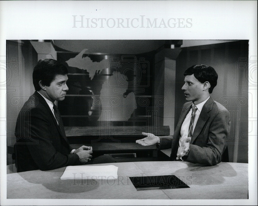 1989 Press Photo Paul Gross, Rich Mayk TV - Historic Images