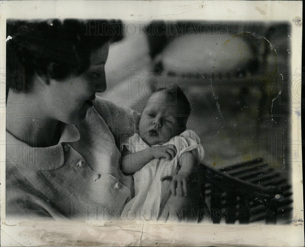 1935 Press Photo Astor Mother Child Heir - Historic Images