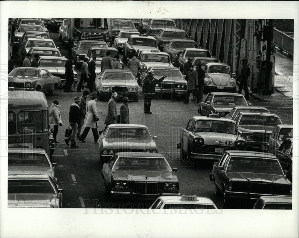 1979 Press Photo CTA Strike Dearborn Wacker Traffic Pic - Historic Images