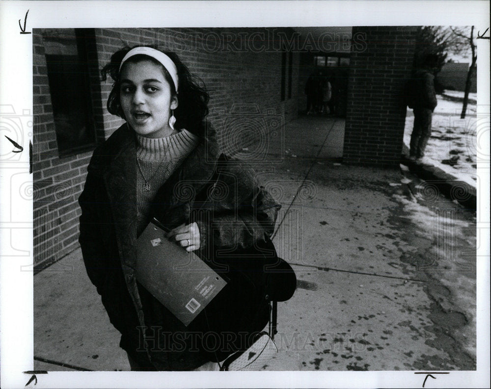1991 Press Photo Raifa Khan Riyadh Troy Athens School - Historic Images