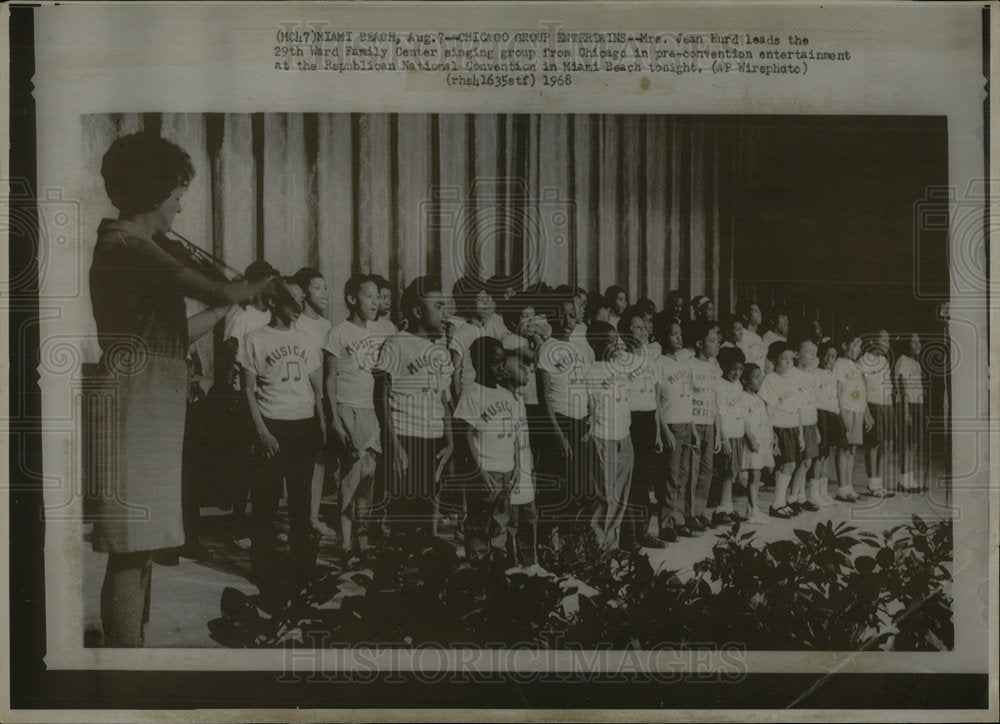 1968 Press Photo Chicago Ward Family Center Choir MIami - Historic Images