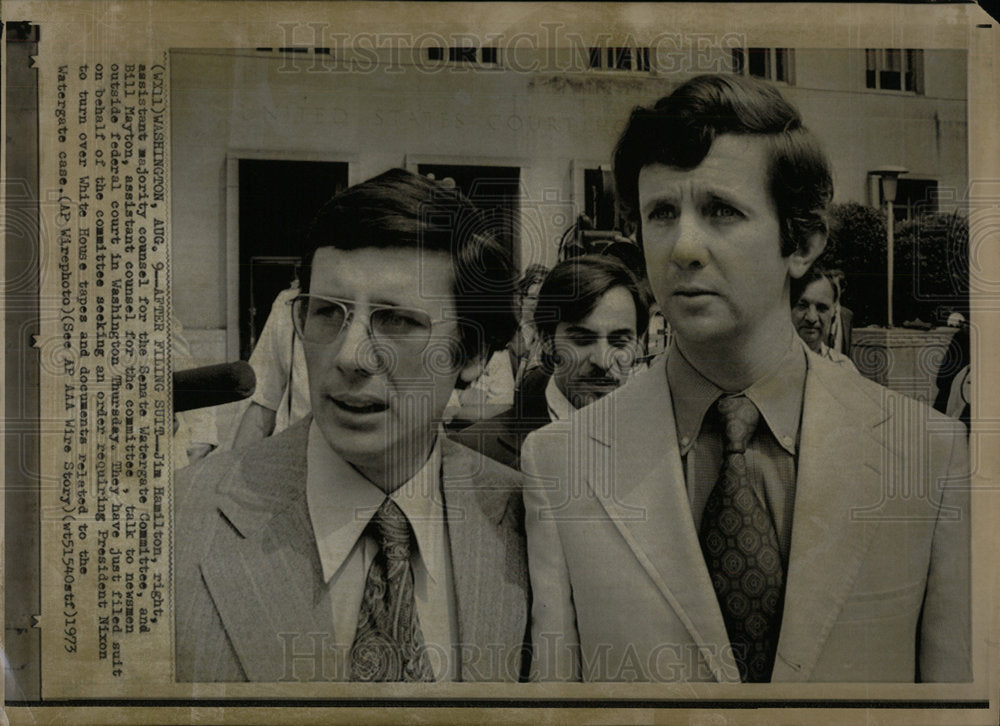 1973 Press Photo Filing Suit Jim Hamilton  majority   - Historic Images
