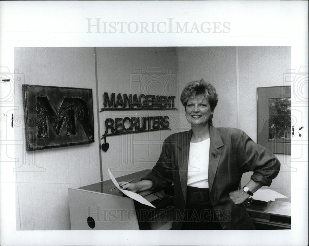 1991 Press Photo Karen Bobel Management Recruiter Mich - Historic Images