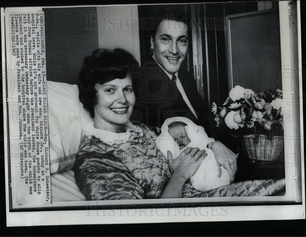 1967 Press Photo Senator Richard Schweiker Family - Historic Images