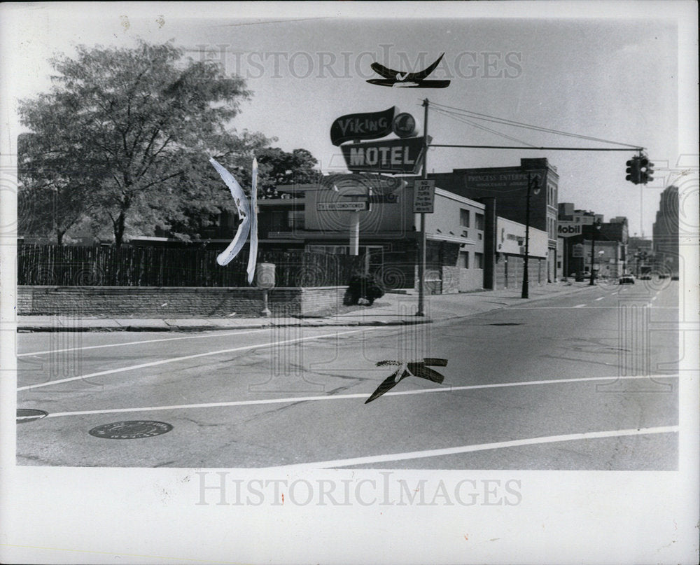 1975 Press Photo Press Photo the Viking Motel, Detroit. - Historic Images