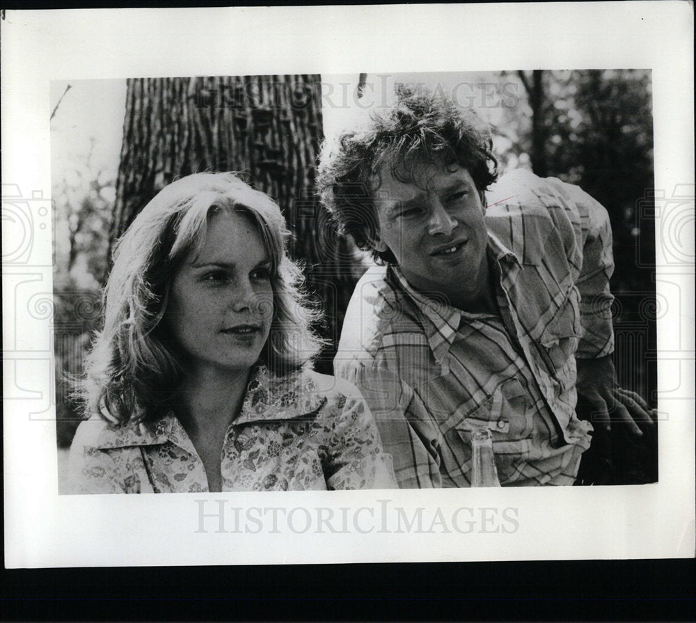 1977 Press Photo Brad Dourif Trish Hawkins Movie Actors - Historic Images