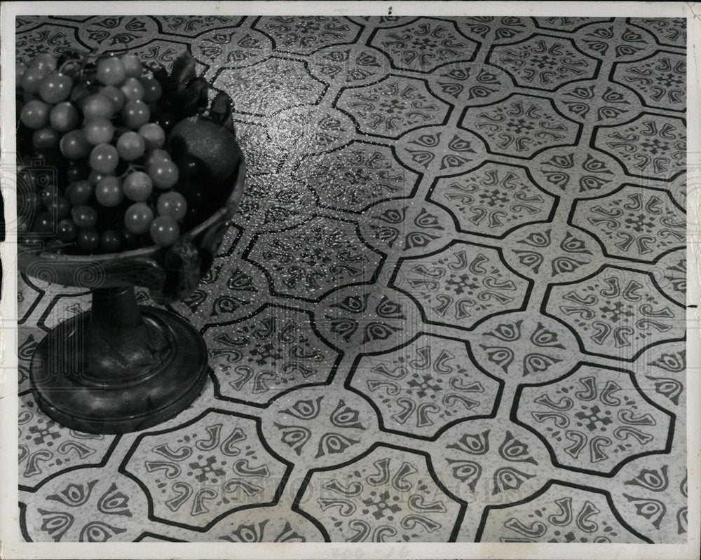 1977 Press Photo Floor Tiles  - Historic Images