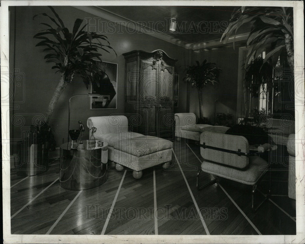 1977 Press Photo Home Interiors Oak Wood Floors Design - Historic Images