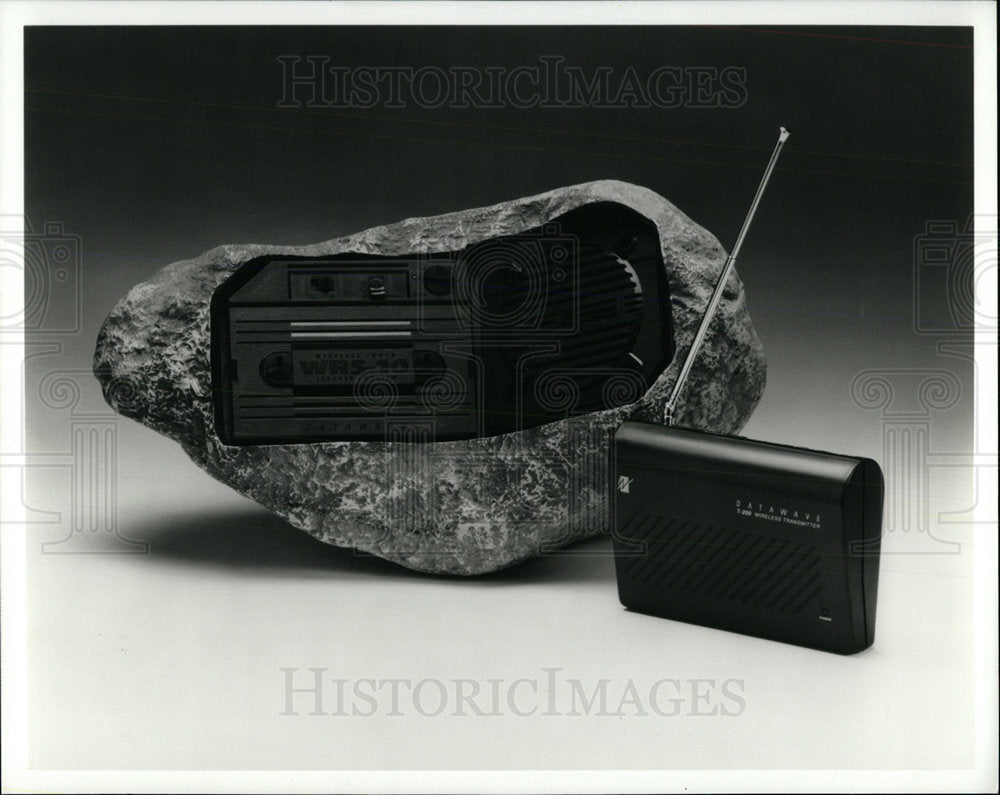 1991 Press Photo Radio Musical Instrument Electronic  - Historic Images