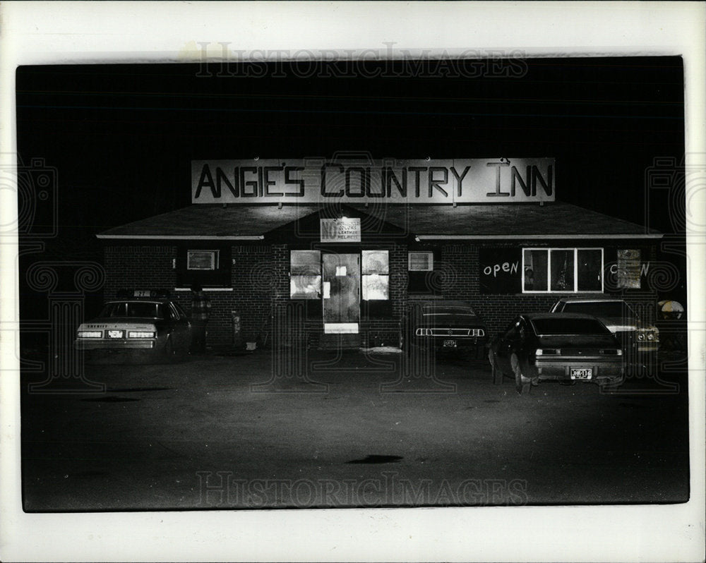 1981 Press Photo Restaurants Romulus Michigan Angie  - Historic Images