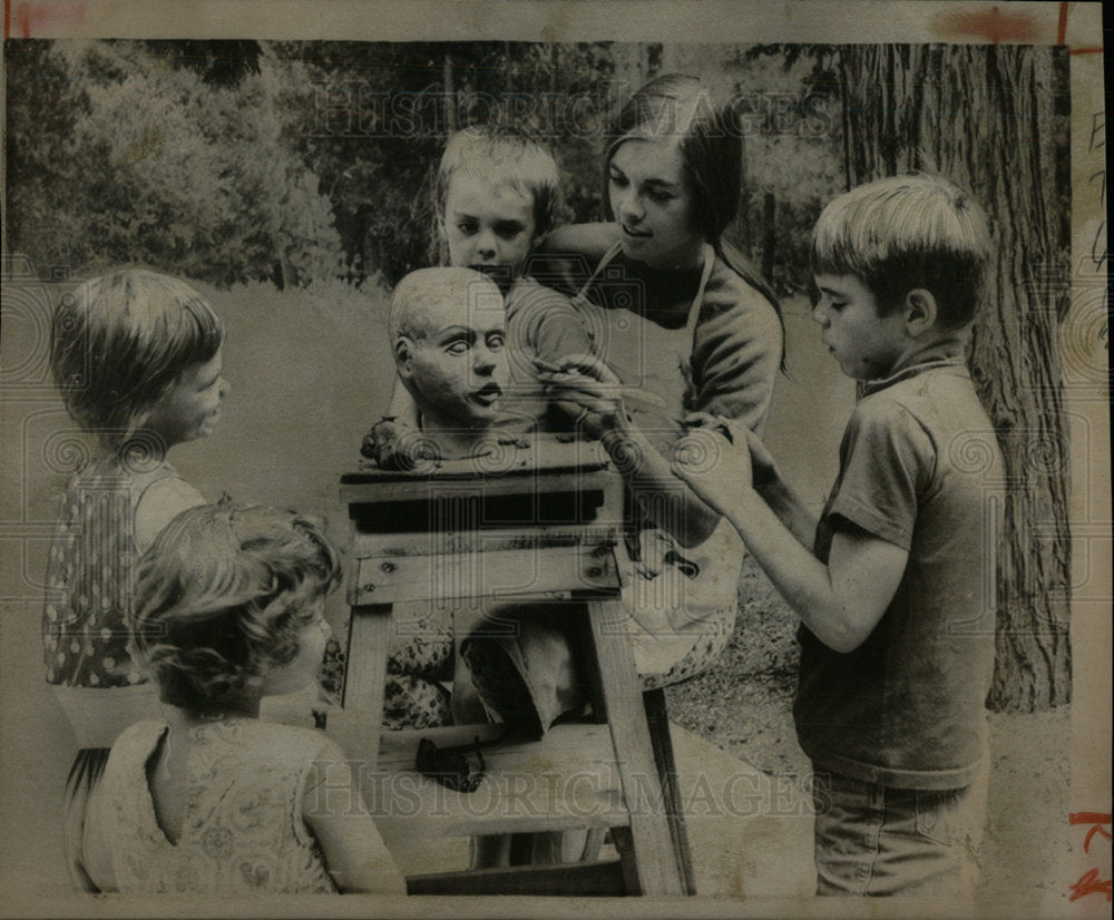1968 Press Photo Rev. William Bubay  - Historic Images