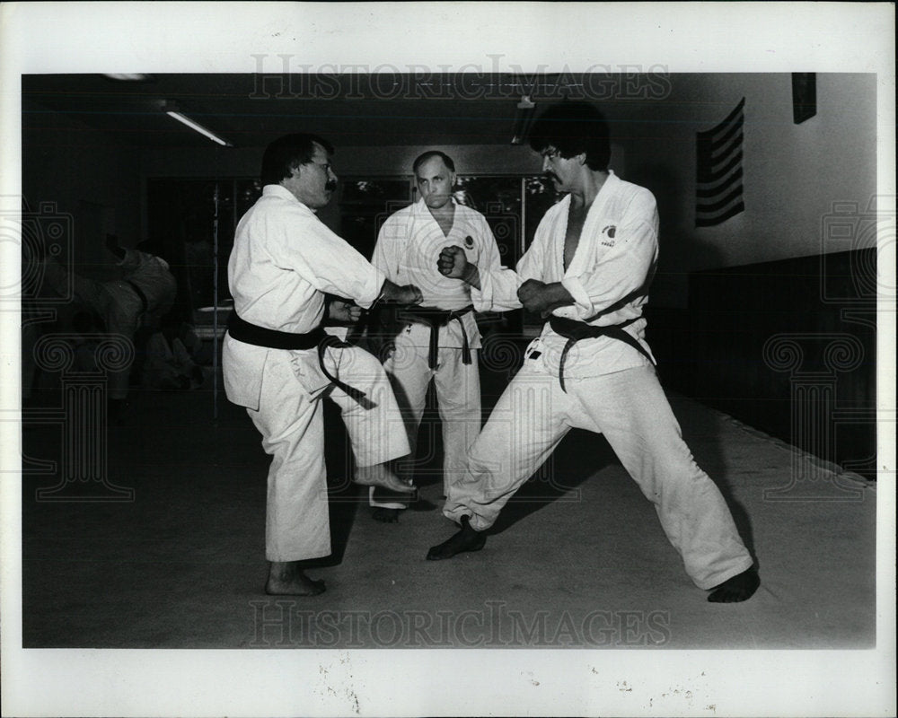 1983 Press Photo Frank Thomas Corebal  Patsy Karate  - Historic Images
