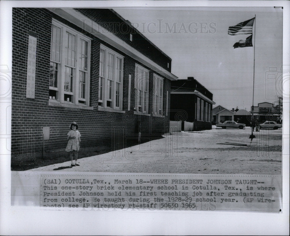 1965 Press Photo Lyndon Johnson School Cotulla Texas  - Historic Images