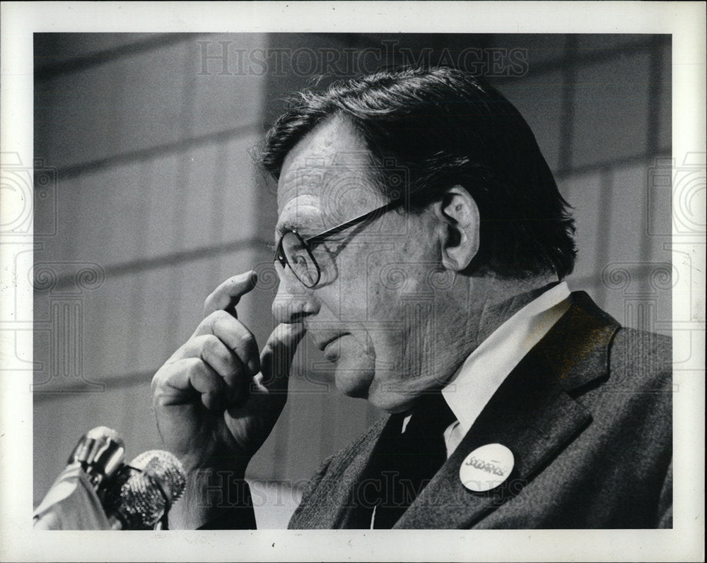 1982 Press Photo Lane Kirkland Labor Leader Dearborn  - Historic Images