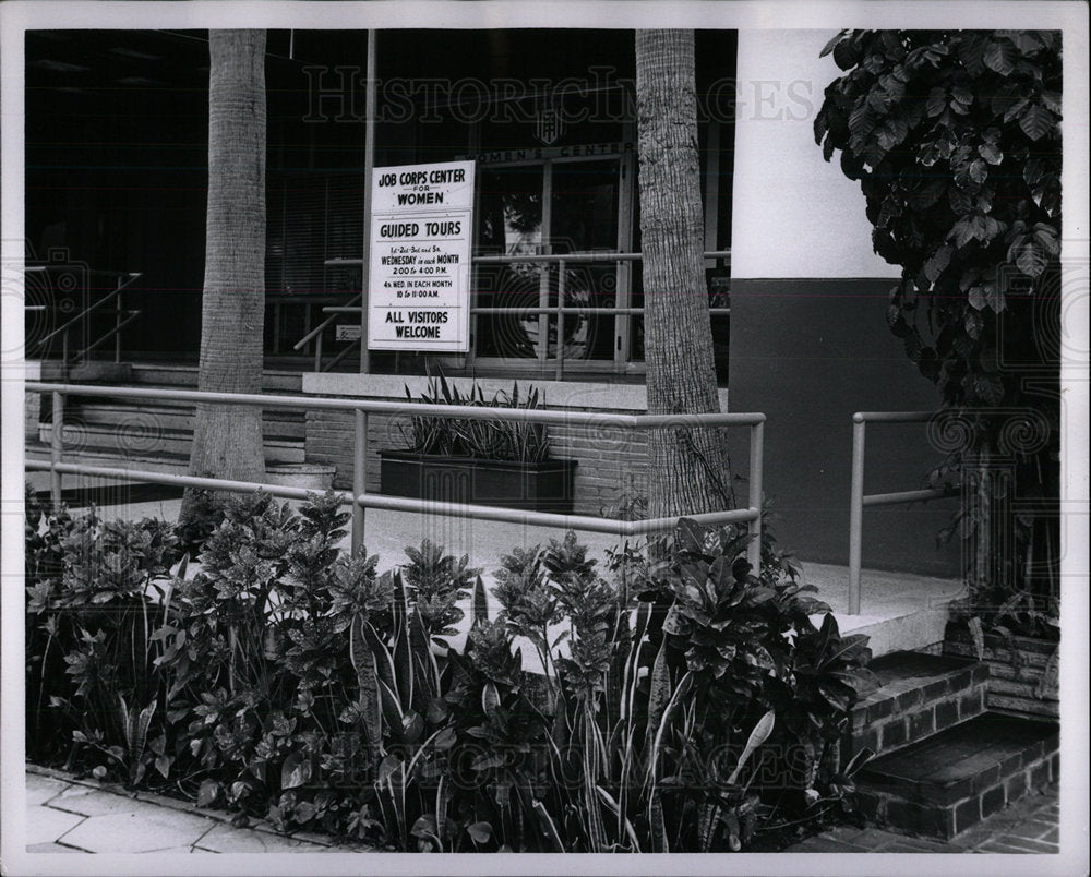 1966 Press Photo Women's Job Corps Center - Historic Images