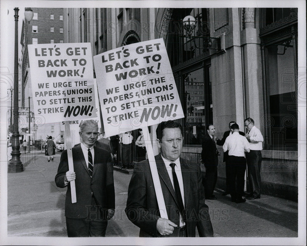 1964 Press Photo Newspaper strike in Detroit in 1964. - Historic Images