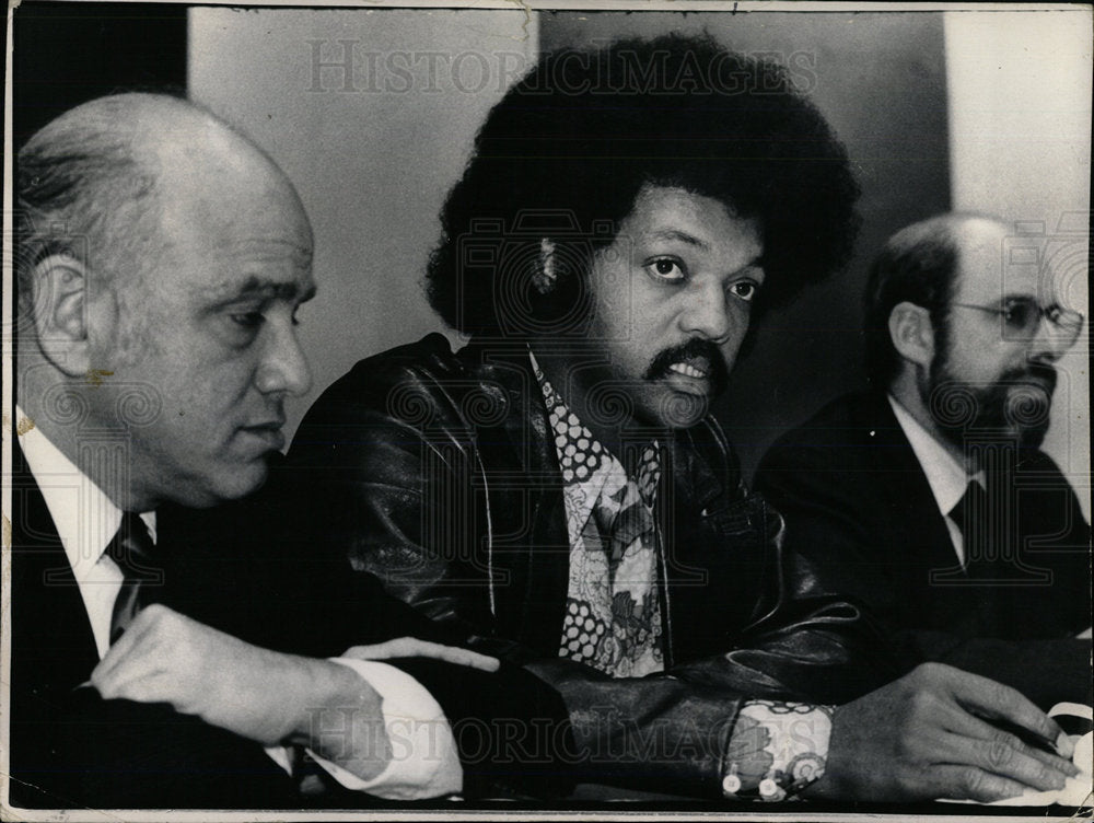 1977 Press Photo Rev Jesse Jackson Rabbi Robert Mary  - Historic Images