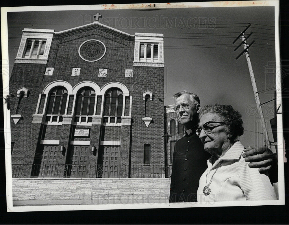 1980 Press Photo Members Of Roman Catholic Church - Historic Images