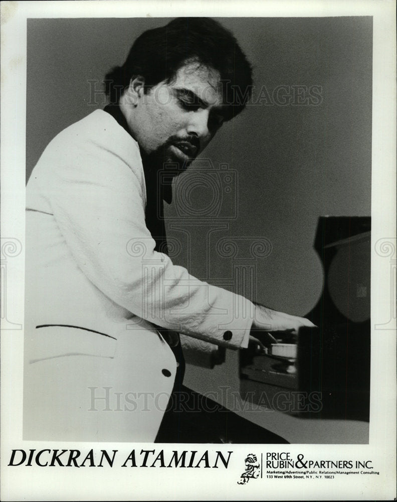 1986 Press Photo Dickran Atamian Musician - Historic Images
