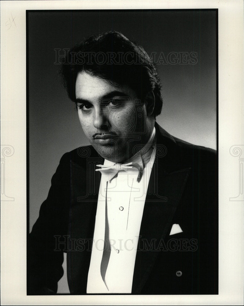 1986 Press Photo Dikran Atamian Pianist - Historic Images