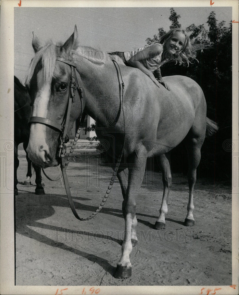 1973 Press Photo Becky Welden&#39;s Horse - Historic Images