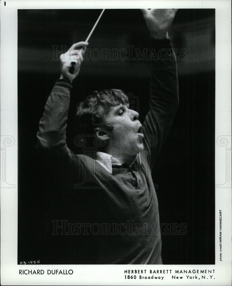 1982 Press Photo Richard Dufallo Conductor - Historic Images
