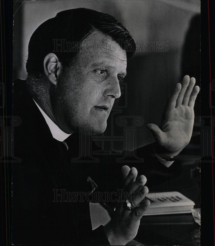 1968 Press Photo Rt. Rev. C. Edward Crowther Bishop - Historic Images