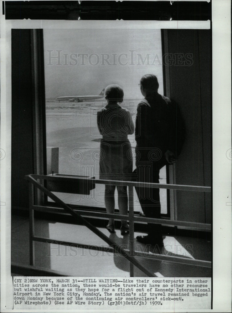 1970 Press Photo Air Traffic Controllers Sick Out - Historic Images