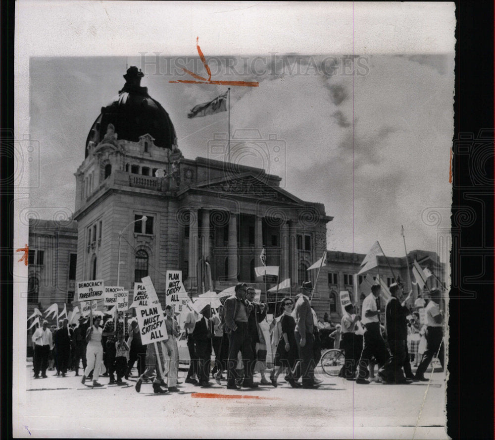 1962 Press Photo Medicare Foes Parade Doctors Strike - Historic Images
