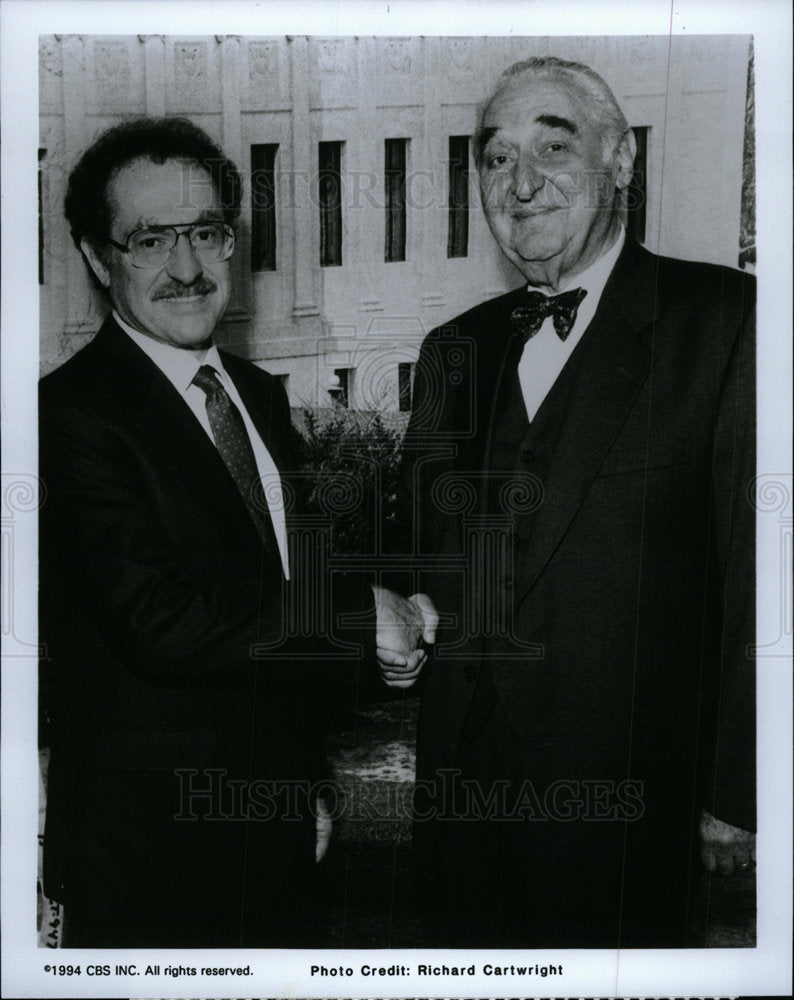 1994 Press Photo Alan Dershowitz and Fyvush Finkel - Historic Images