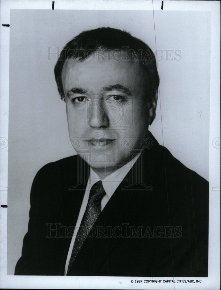 1987 Press Photo Larry Kamm/Sportscaster/ABC - Historic Images