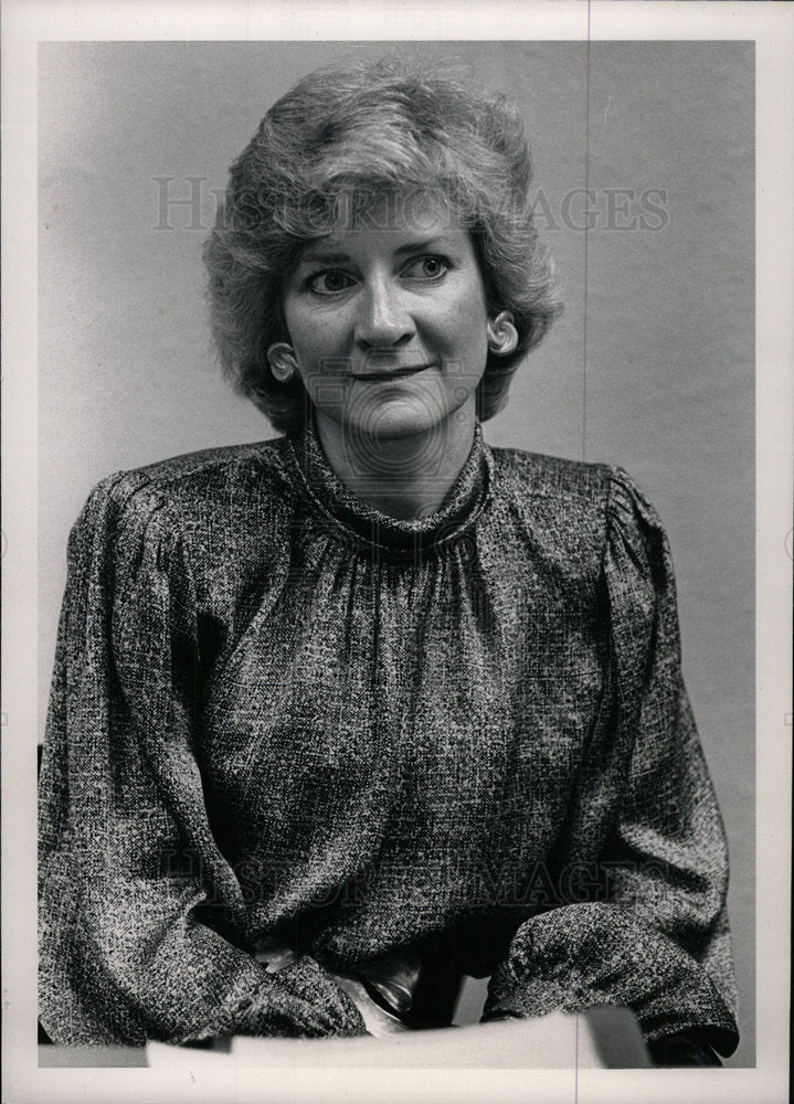 1988 Cathey McClain Finlon Executive - Historic Images