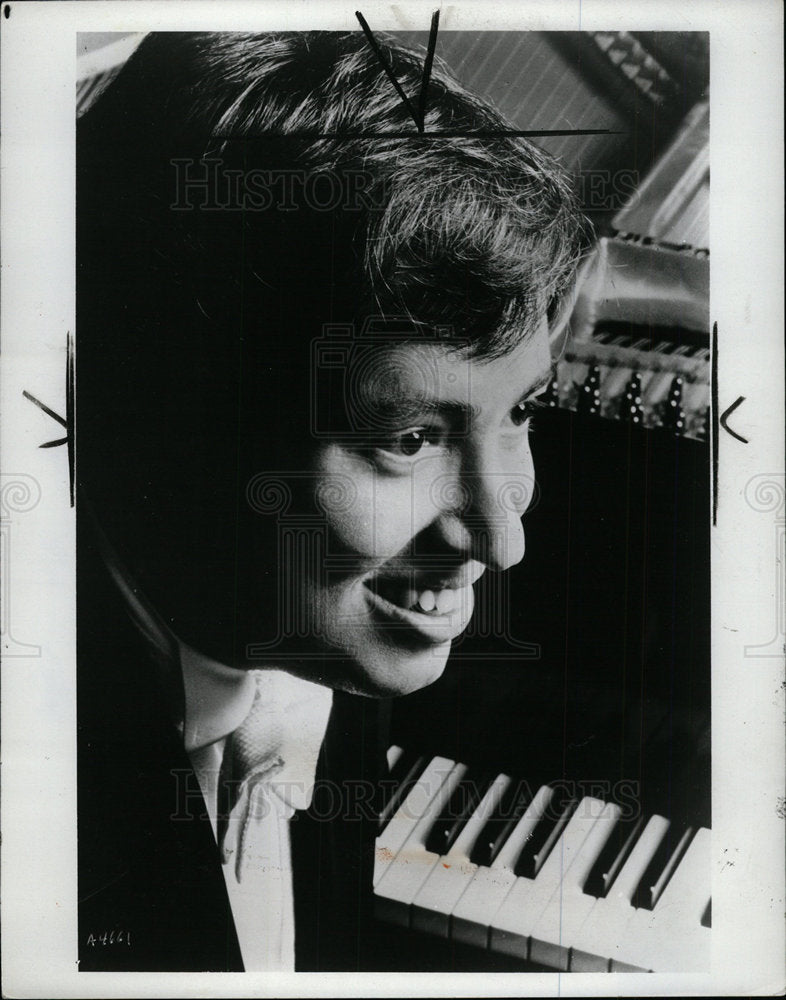 1982 Press Photo Pianist Horacio Gutierrez - Historic Images
