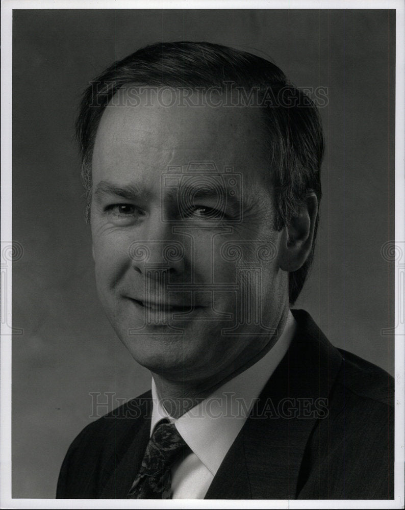1990 Press Photo Dr. Daniel E. O&#39;Leary, Asst. Dir. - Historic Images