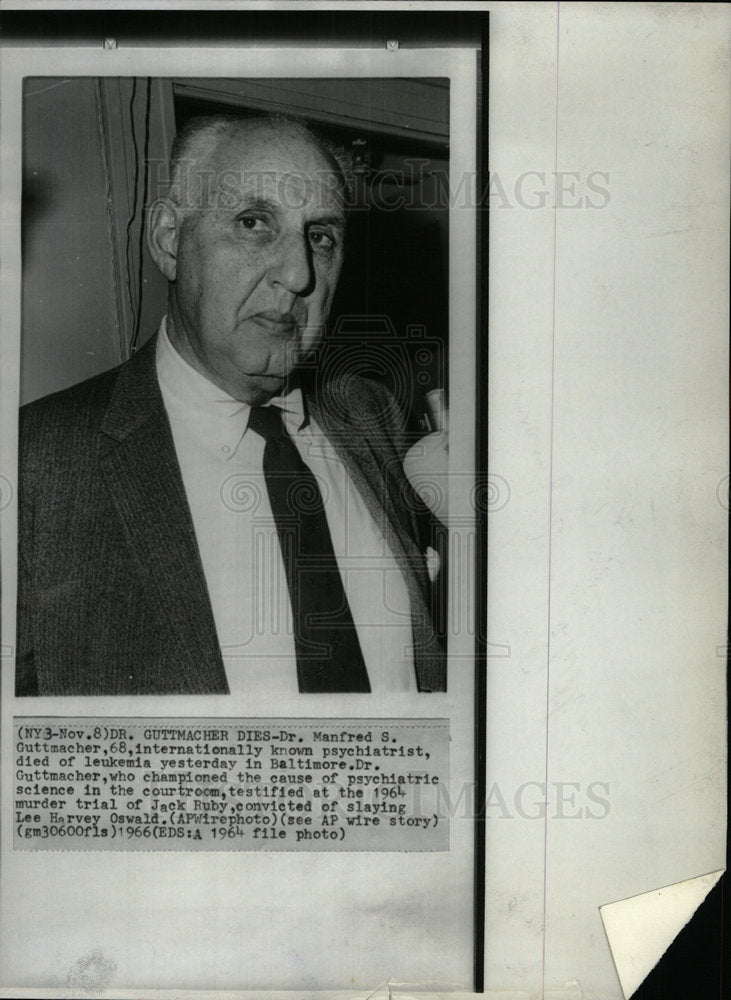 1964 Press Photo Dr. Manfred S. Guttmacher - Historic Images