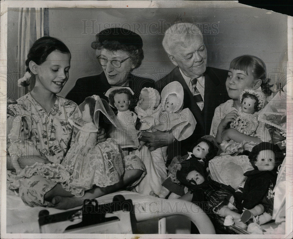 1954 Dolls Girls Newsboys Woman Man Older - Historic Images