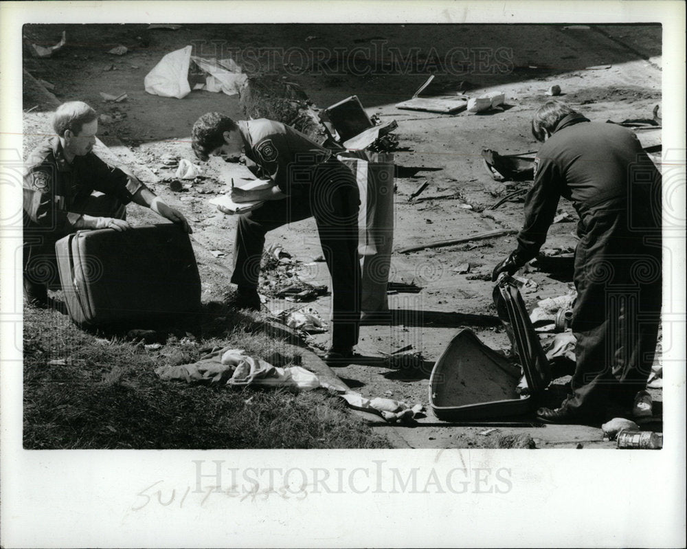 1987 Press Photo ACC Flight 255 Crash/Debris/Michigan - Historic Images