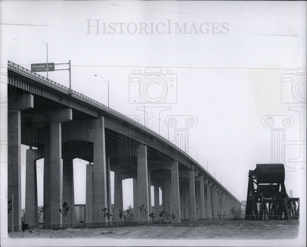 1968 Press Photo River Rouge bridge Looking South  - Historic Images
